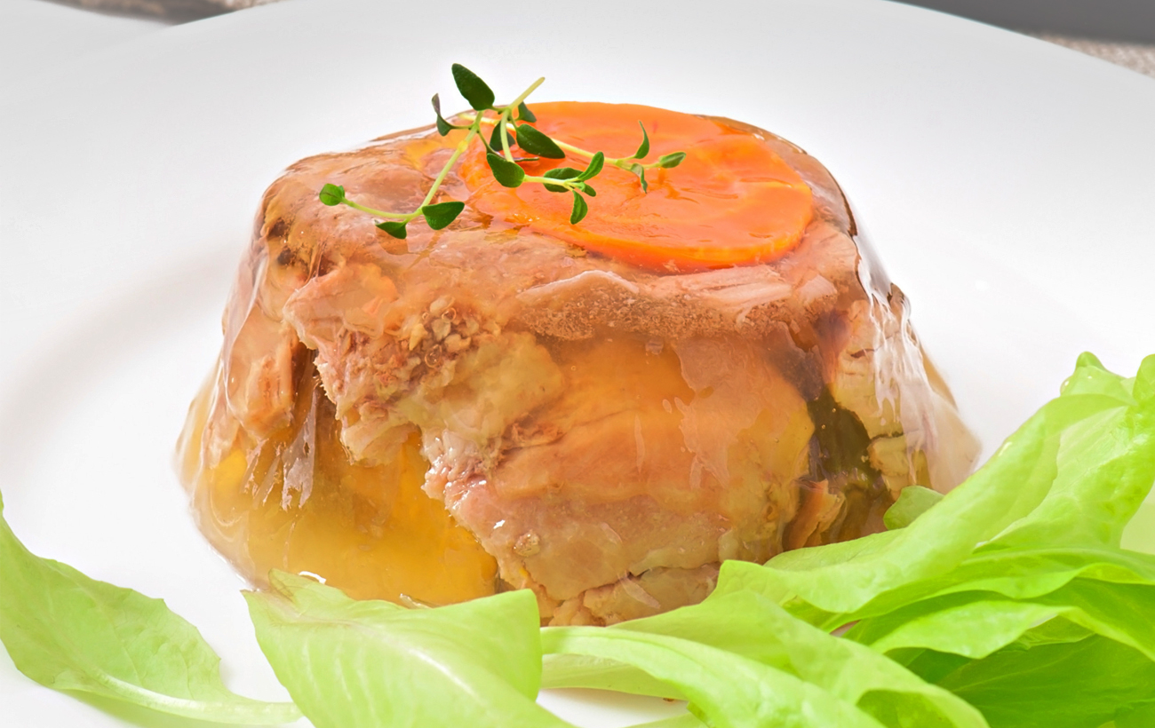 В какой посуде нельзя варить холодец: многие хозяйки не знают об этом